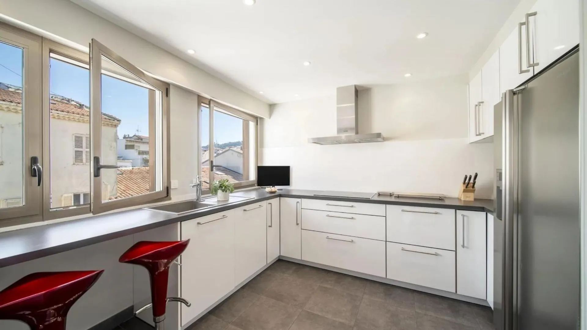 Cannes Luxury Rental - Penthouse